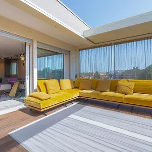 Apartment Venice New Luxury Penthouse - Free Parking And Roof Terrace, Mestre