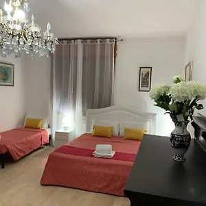 Homestay Venice Popular, Mestre